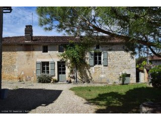 An Attractive Family Home Set in A..