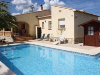 3 Bedrooms - Villa - Alicante - For Sale