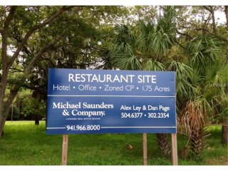 Land For Sale: 920 University Pkwy..