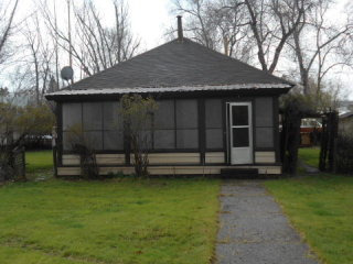 1024 S Railroad Ave Susanville, CA..