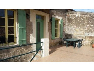 Nice Former Winegrower Home With 102 M2..