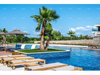 Prodaja stanova - Luksuzni resort s krovnim infinity..
