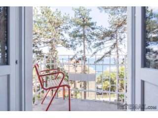 OPATIJA, etaža vile, 3S+DB i studio apartman, s parkingom