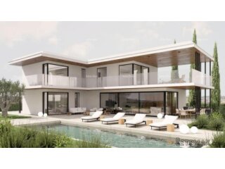 Kaštelir – moderna vila s bazenom i pogledom na more