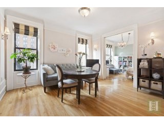 2 bedroom Apartment For Sale: 324 WEST..