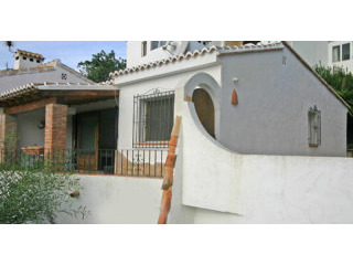2 Bedrooms - Bungalow - For Sale