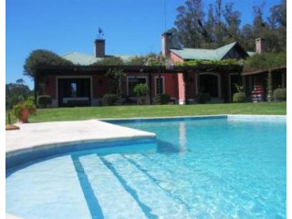 4 Bedroom House - For Rent - Ruta 104