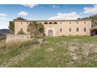 Beautiful Historic Finca Located In..