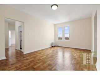 1 bedroom Apartment For Sale: 7201..
