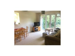 2 Bedroom Flat/Apartment To Rent
