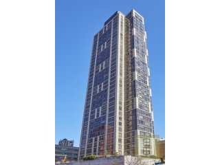 2 bedroom Apartment For Sale: 401 EAST..