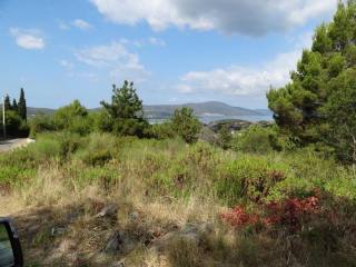 Land in Kavač, Kotor