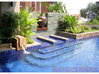 2 Bedroom Condo for sale in Pratumnak -..