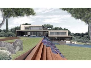 Plot with project and fantastic views..