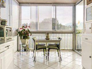 Stunning 2 bedroom apartment in LA..