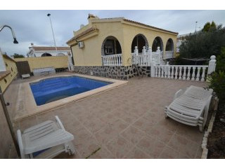 2 Bedrooms - Villa - Murcia - For Sale