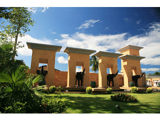 Large brand new home in top estate..