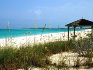 Singlefamilyvacant - This breathtaking..