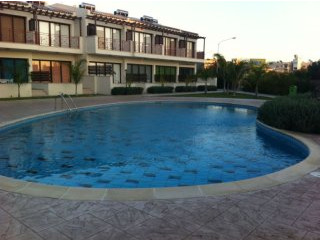 3 Bedroom Town House close to Aqua Park