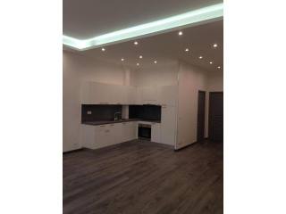 Fantastic two bed in Fleurs