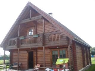 Delightful Traditional Wooden Chalet..