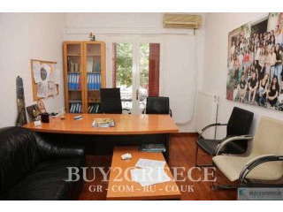 B835 - FOR SALE GROUND FLOOR FLAT OF..
