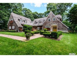 15 Beech Hill Rd Lloyd Harbor, NY 11743