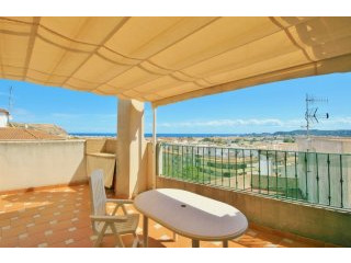 Penthouse with panoramic views for sale..