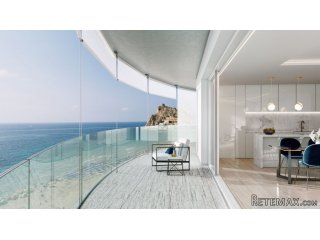 Moderno y exclusivo residencial ubicado en primera línea..