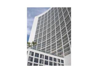 2 bedroom Flat For Sale: 601 NE 36 ST #..