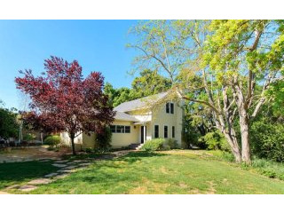3 bedroom House For Sale: 2540 Baseline..