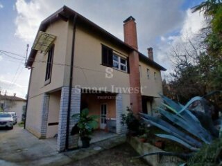 LOVRAN, kuća od 220 m2 u blizini mora