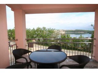 UVALA SOLINE - DVA APARTMANA PRVI RED DO MORA
