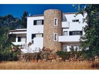 Amazing villa in peaceful countryside..