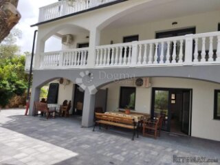 MALINSKA - APARTMAN 2S+DB - PRIZEMLJE