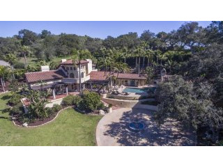 4 bedroom House For Sale: 960 Canon Rd