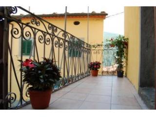 Village/town House - For Sale - Bagni..