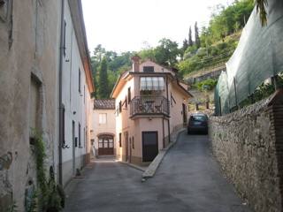 Village/town House - For Sale - North..
