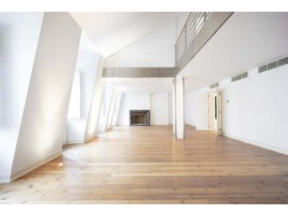 5 bedroom Duplex For Sale: Lisbon