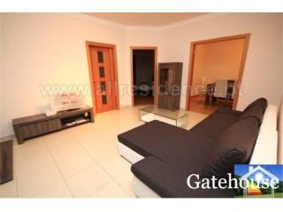 Cheap 2 Bed Apartment In Guia For Sale..
