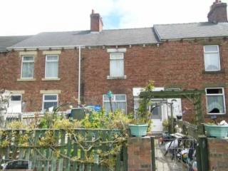 3 bedroom, Terraced Bungalow house for..