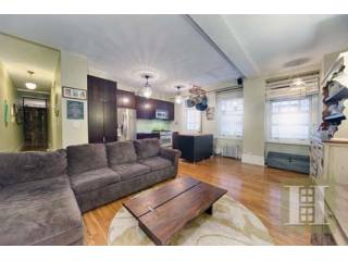 1 bedroom Apartment For Sale: 203 WEST..