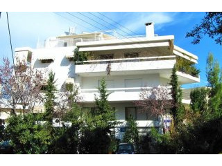3 bedroom Apartment For Sale: Nea..