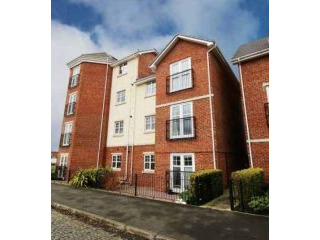 2 bedroom, Flat house for sale