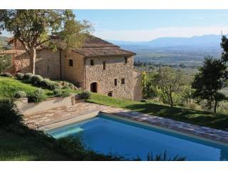 9 bedroom House For Sale: Trevi..
