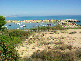 Beautiful Front-Line Plot In Venta..
