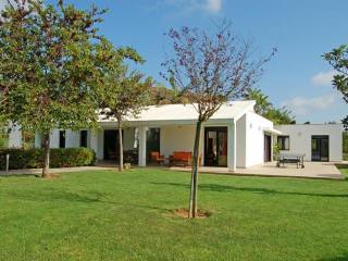 Design country house in a peaceful area..