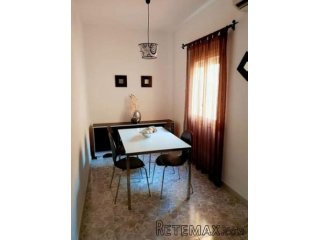 Departamento muy luminoso, 4 planta (sin ascensor)..