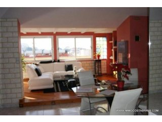 ROSES: Magnificent Reformed flat in the..