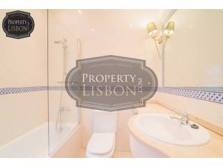 Fully Furnished T1 Lisbon Apartment for..